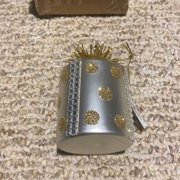 NWT. Holiday Lane by Macys Gift Packages Ornaments - Picture 6 of 7